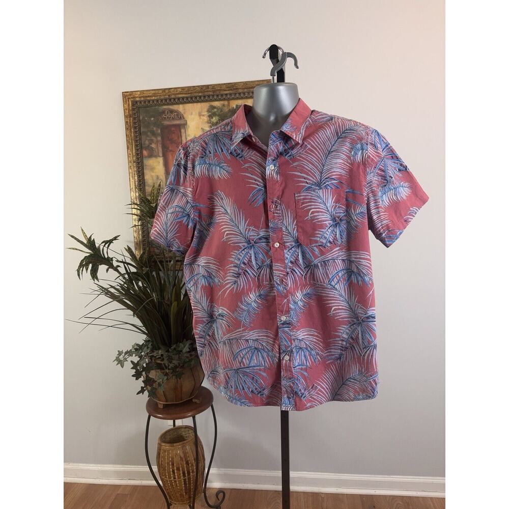 American Eagle Men’s Size XL Shirt Short Sleeve Pink Boxy Hawaiian Button-up